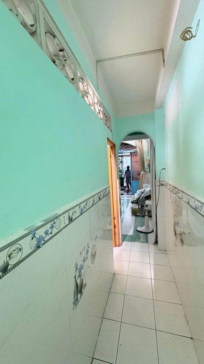 Bán nhà 2 tầng 42m2 gần ngã tư An Sương, Bà Điểm, Hóc Môn giá 3,05 tỷ - Ảnh thu nhỏ 3