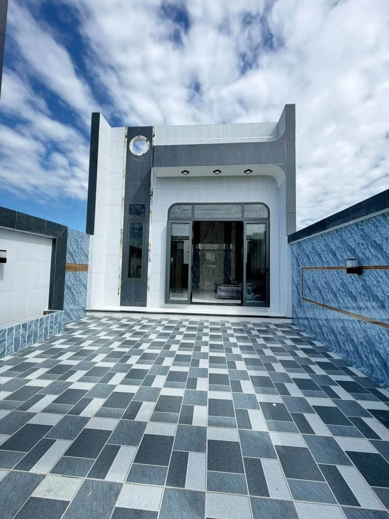 Bán nhà 2 PN 100m² Long Điền 1 tỷ 950 - Ảnh thu nhỏ 2