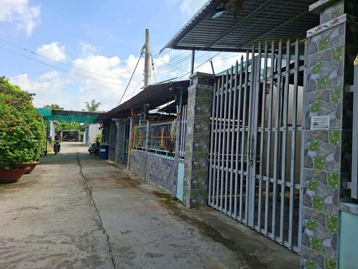 Bán đất thổ cư 662m² có sẵn 2 căn nhà cấp 4 tại Bình Lãng, Tân Trụ, Long An – 2,59 tỷ - Ảnh 1