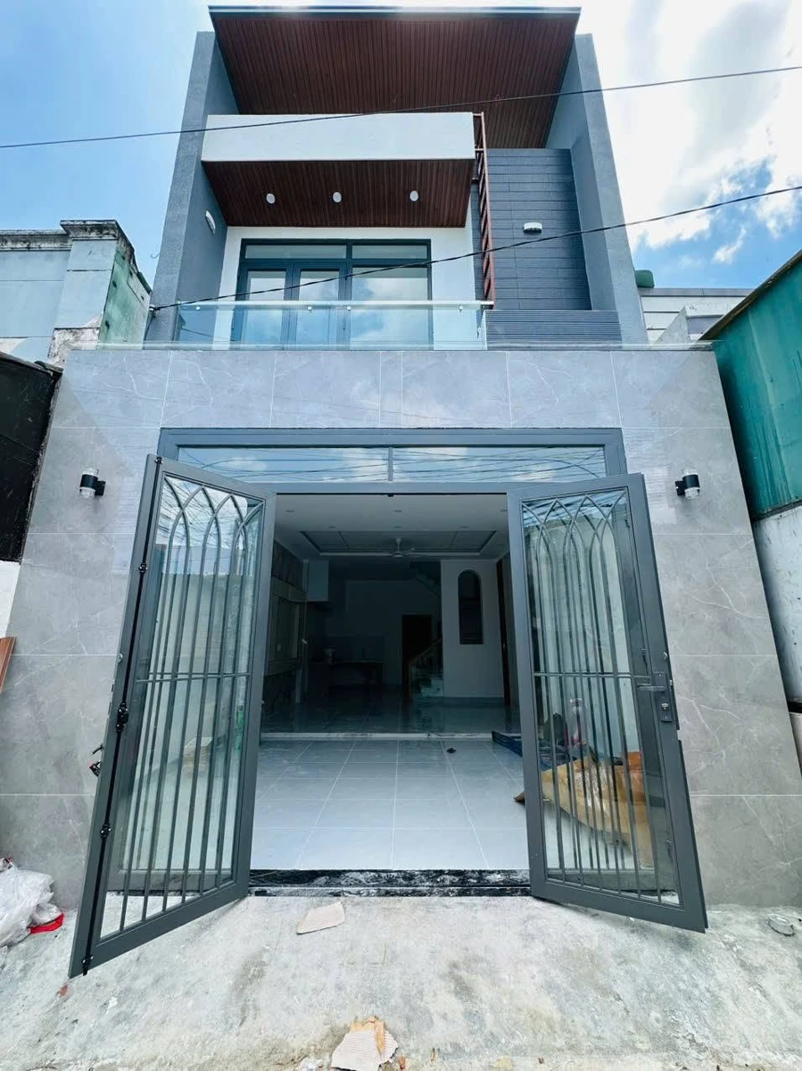 Bán nhà phố 145m2, 3PN, Tân Phú, giá 3 tỷ 290 triệu - Ảnh 1