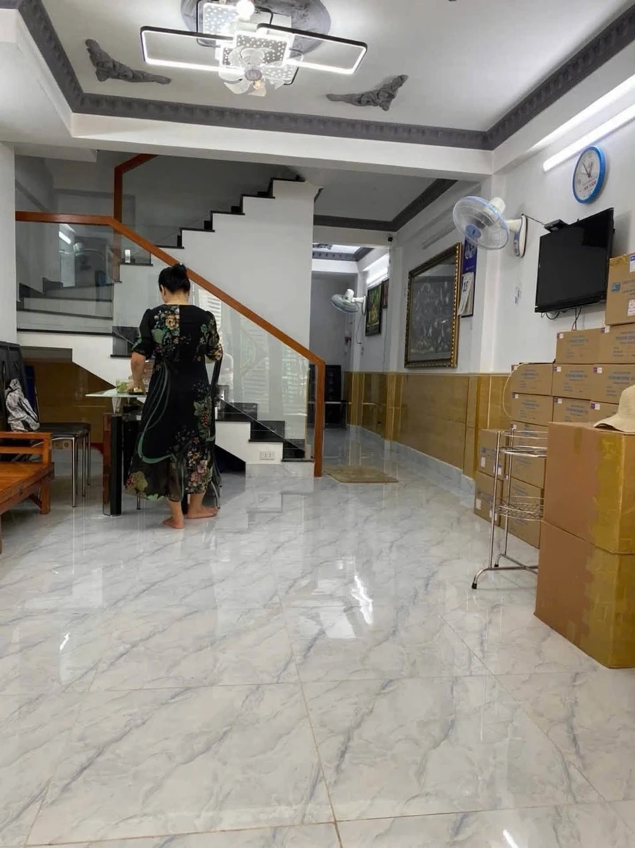 Bán nhà 4 tầng BTCT 44m2 hẻm 4m, đang cho thuê 22 triệu/tháng, Phường An Đông Quận 5 - Ảnh thu nhỏ 3