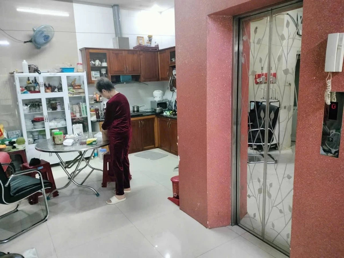 Bán nhà 6 tầng 71m² Nha Trang gần biển, 15,5 tỷ - Ảnh thu nhỏ 4