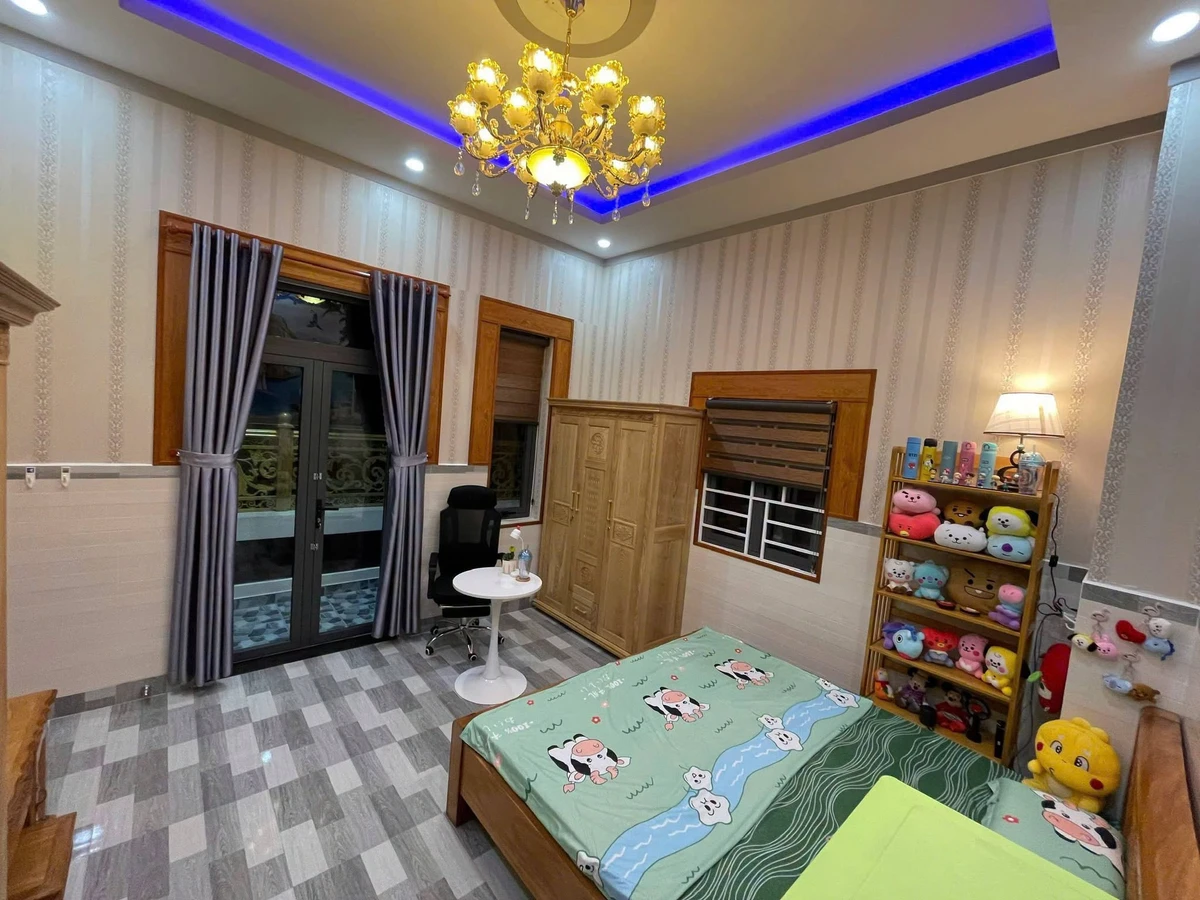 Bán nhà 1 trệt 2 lầu 60m2 Biên Hòa 4 tỷ 350 - Ảnh thu nhỏ 5