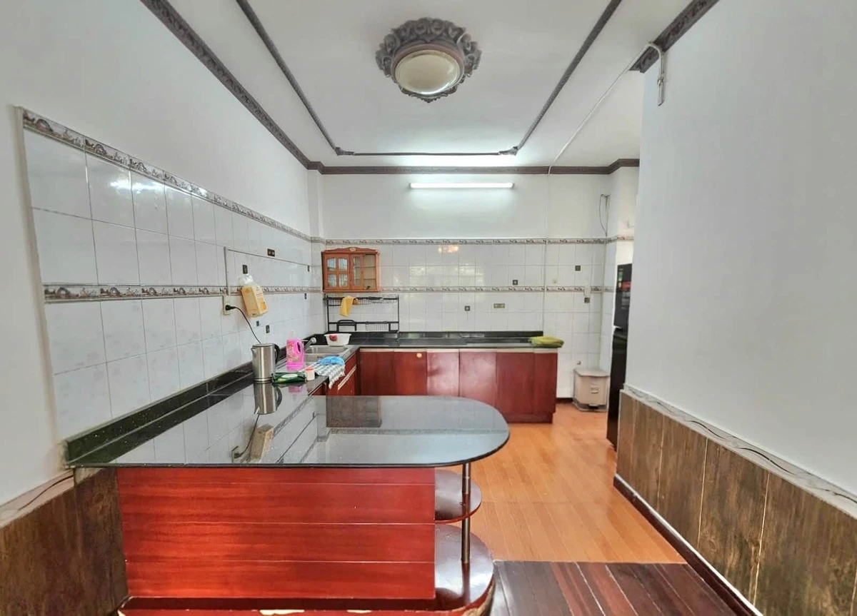 Bán căn hộ mặt tiền Nguyễn Tri Phương, Quận 5, 65m2, 2PN, giá 3 tỷ - Ảnh thu nhỏ 3