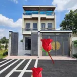 Bán nhà liên kế 3PN gần Bicosi Dĩ An, 100m2, 5.5 tỷ - Ảnh thu nhỏ 1