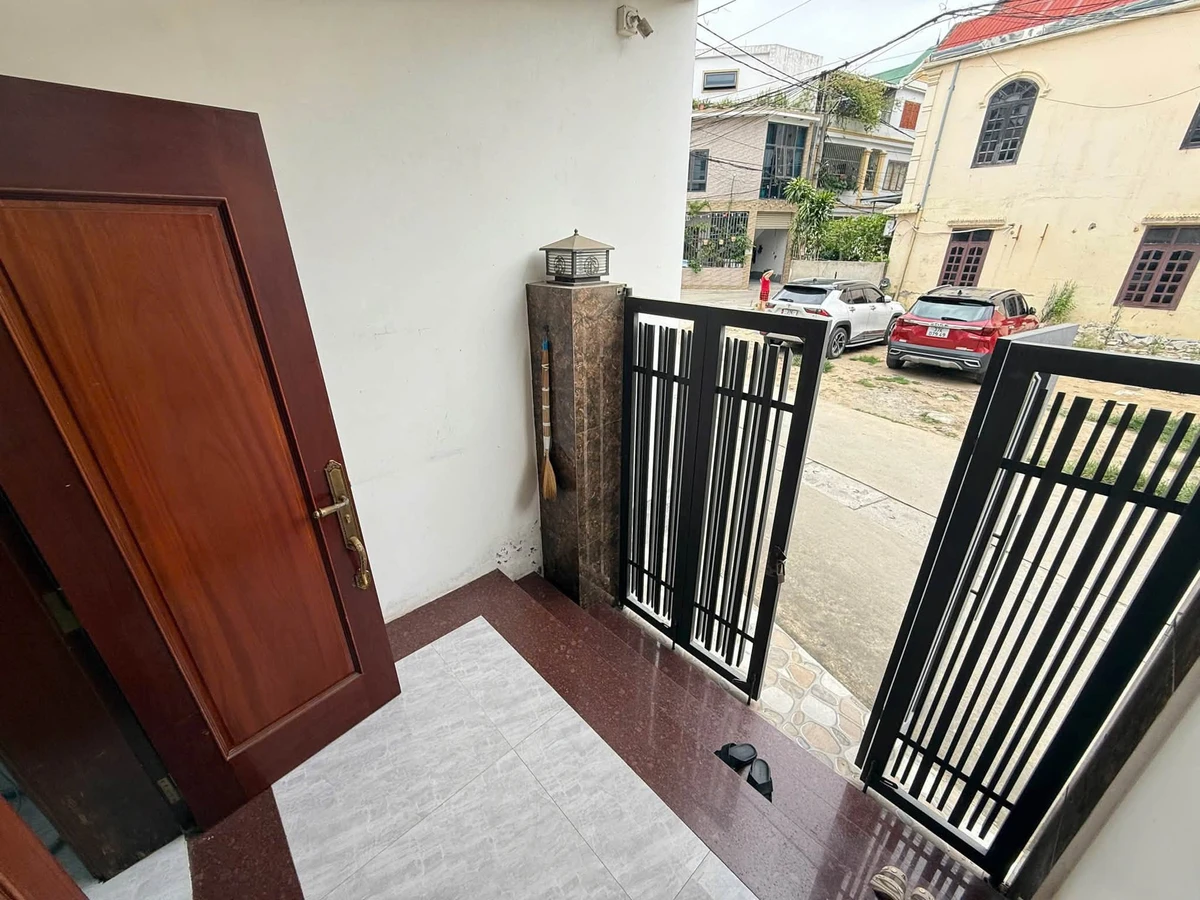 Bán nhà 3 tầng lô góc 100m² Nguyễn Trọng Đương, TP Vinh - Ảnh thu nhỏ 3