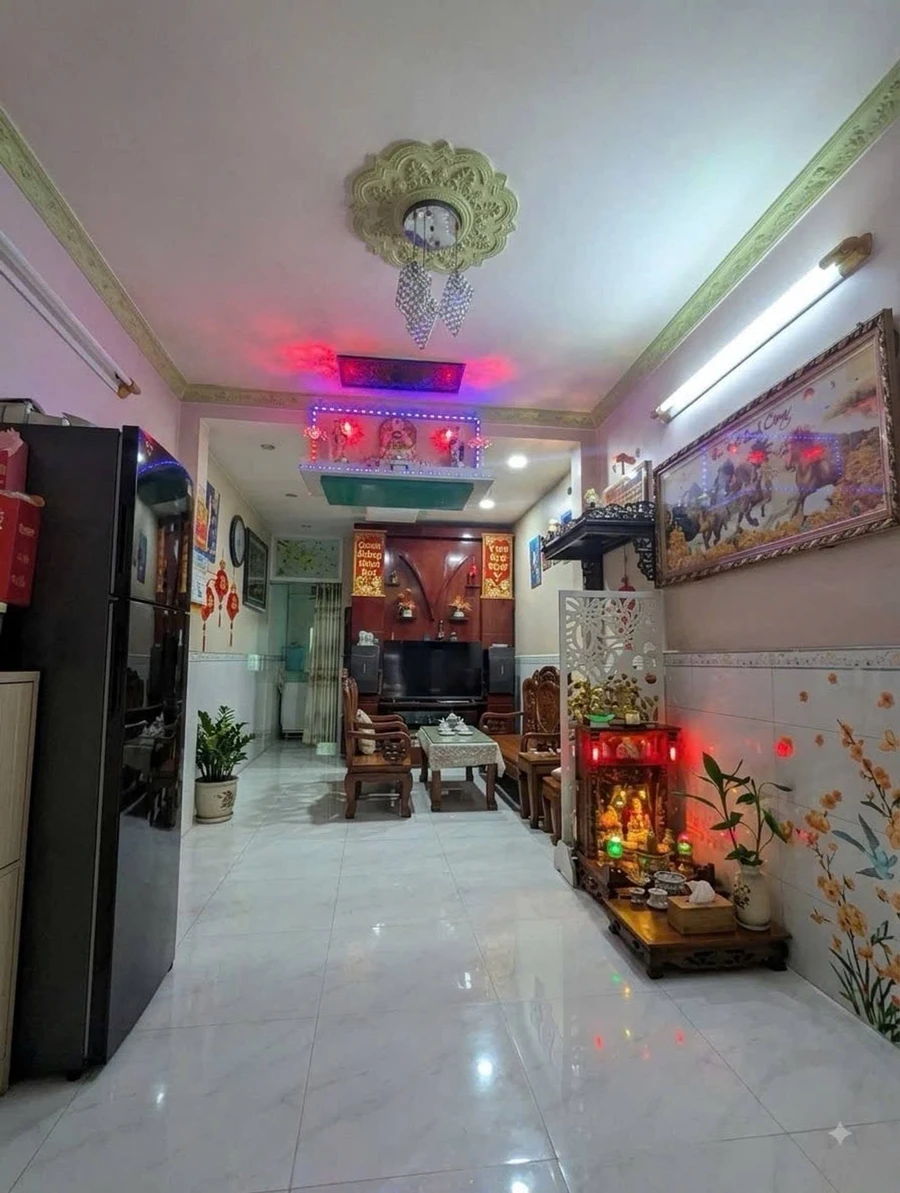 Bán gấp nhà hẻm 6m đường Phan Văn Trị 1 trệt 1 lầu 3PN 2WC giá 4,9 tỷ - Ảnh thu nhỏ 2