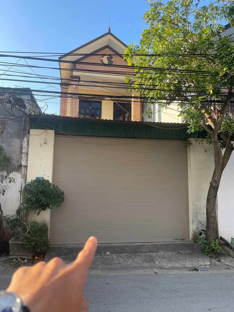Bán nhà 2 tầng mặt đường Đặng Văn Ngữ TP Vinh 129m² - Ảnh 1