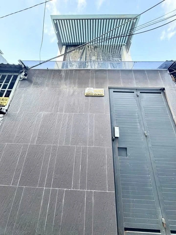 Bán nhà cấp 4 lô góc 2 mặt tiền 72m2 gần chợ Bình Trị Đông, Bình Tân, giá nhỉnh 4 tỷ hl94