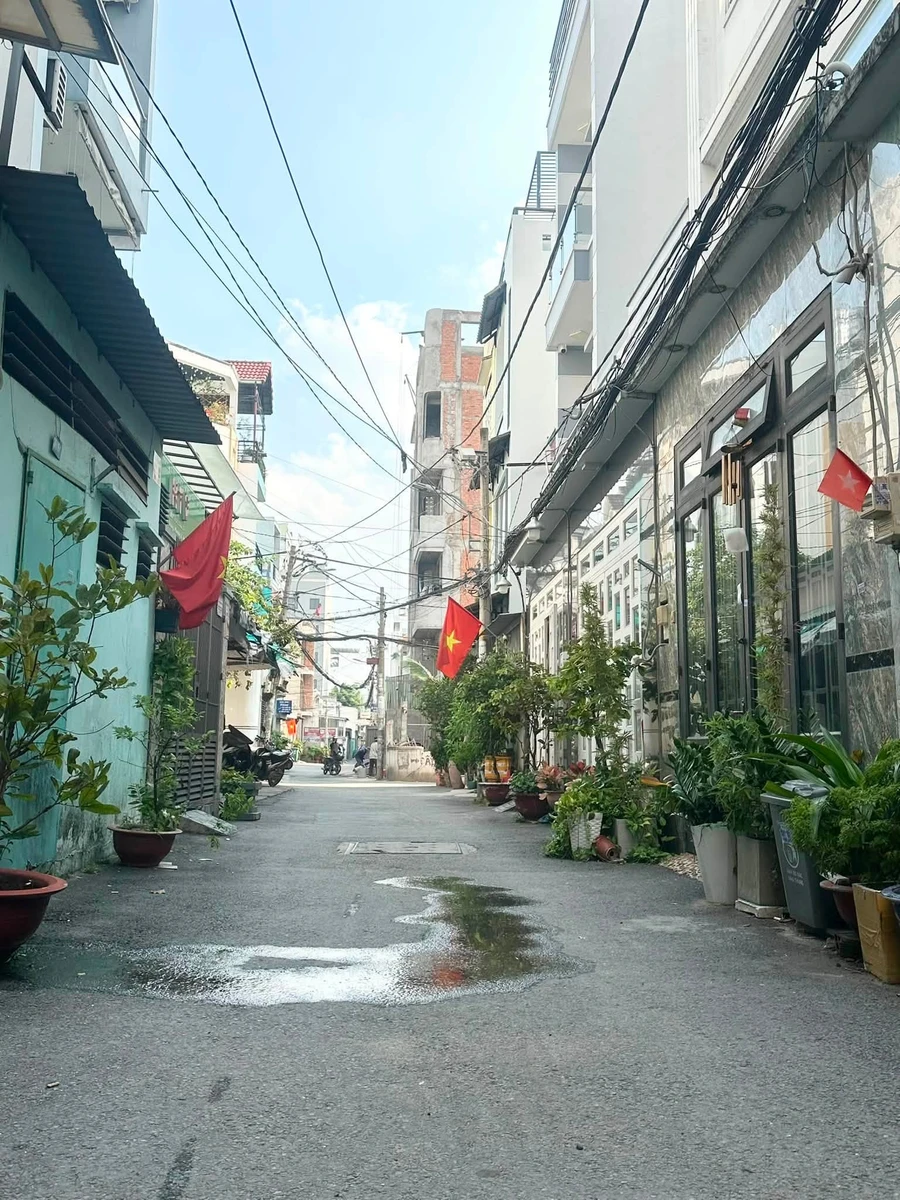 Bán nhà hẻm ô tô 4 tầng 40m2 gần mặt tiền Quang Trung, Gò Vấp giá 5,5 tỷ - Ảnh thu nhỏ 2