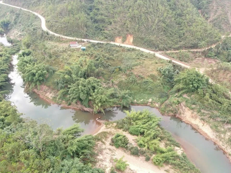 Bán đất 1000 m² tại Xã Đồng Sơn, Quảng Ninh, sổ hồng - Ảnh thu nhỏ 2