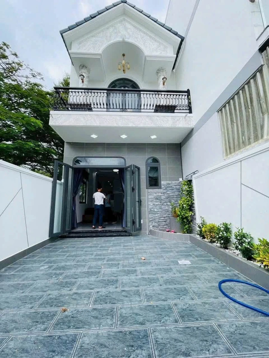 Bán nhà mái Thái Phú Mỹ Thủ Dầu Một 3PN 110m² 3 tỷ 990 - Ảnh thu nhỏ 2