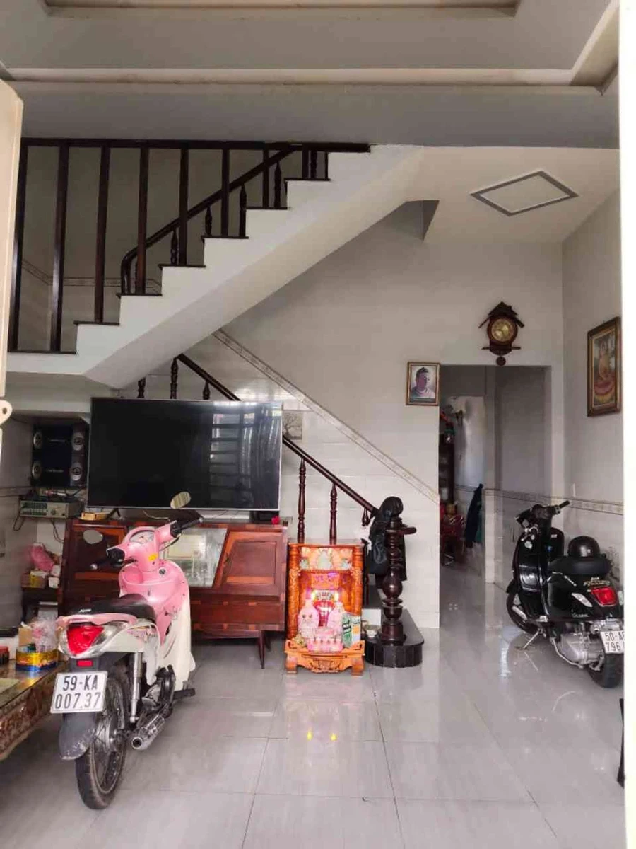 Nhà 2 tầng 3PN Bà Điểm 80m² giá 3.8 tỷ - Ảnh thu nhỏ 3