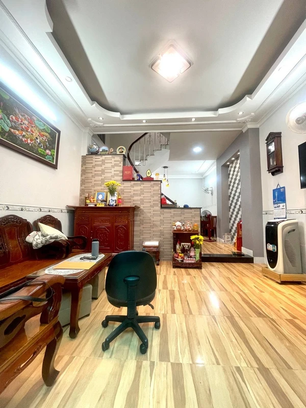 Bán đất 183m2 (164m2 thổ cư) giá 430 triệu phường Trương Quang Trọng, Quảng Ngãi sp00092