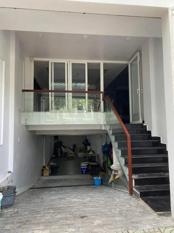 Cho thuê nhà 4x19m hầm trệt 3 lầu 5PN KDC An Phú Hưng, Tân Phong, Quận 7 - 28 triệu/tháng - Ảnh thu nhỏ 2