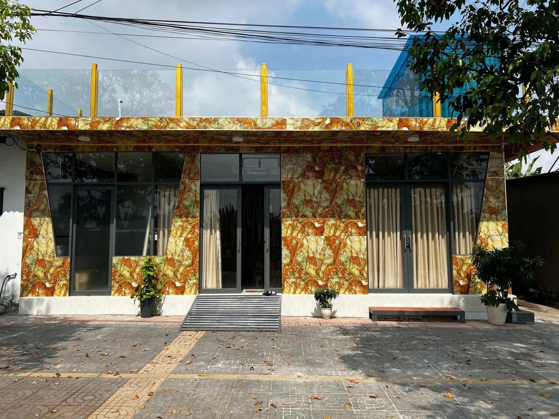 Bán mặt bằng kinh doanh 3 mặt đường 49.4m² Bình Chánh 1,5 tỷ - Ảnh 1
