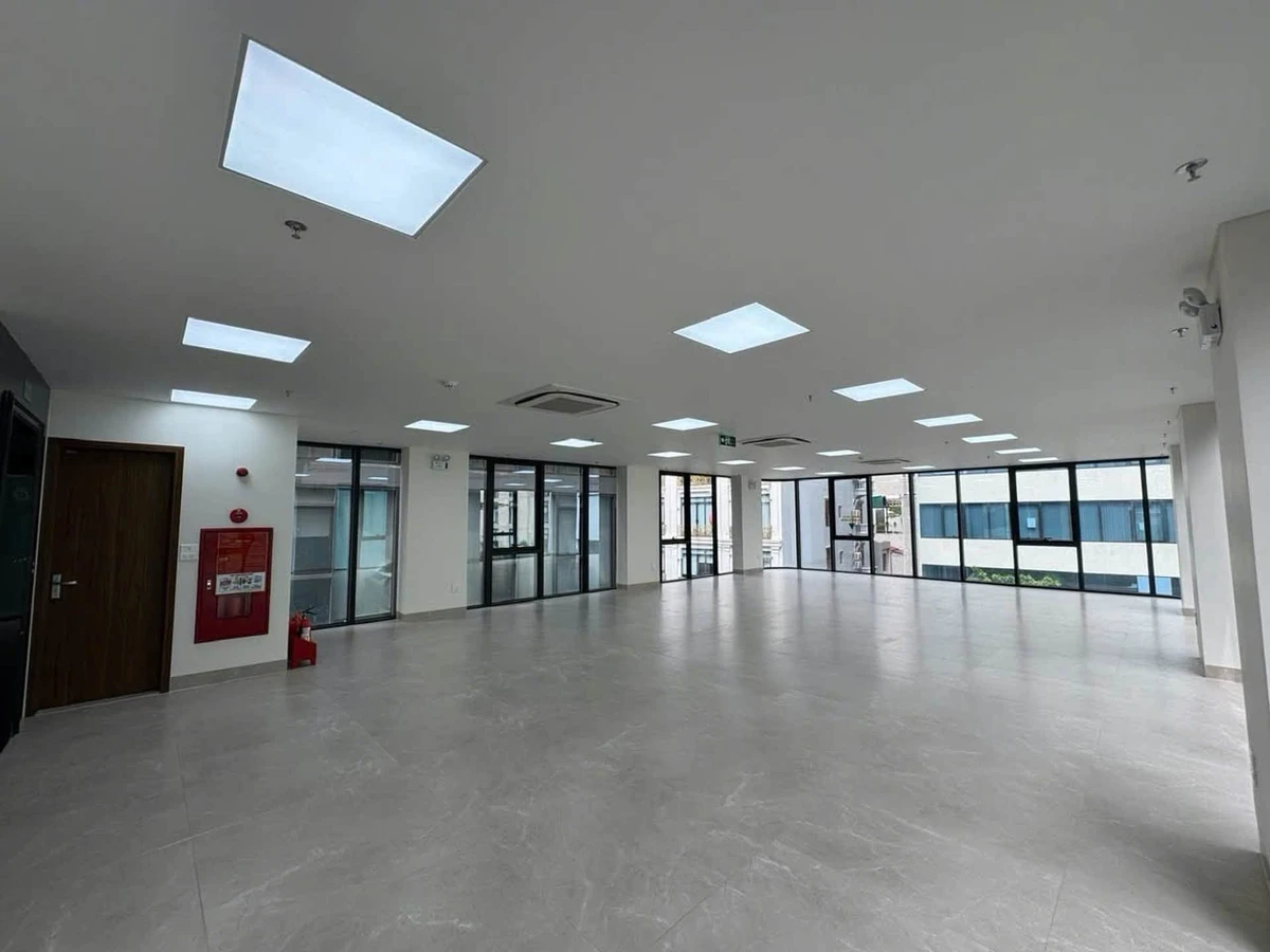 Bán shophouse 3 mặt tiền Thanh Xuân 160m² 130 tỷ - Ảnh thu nhỏ 3