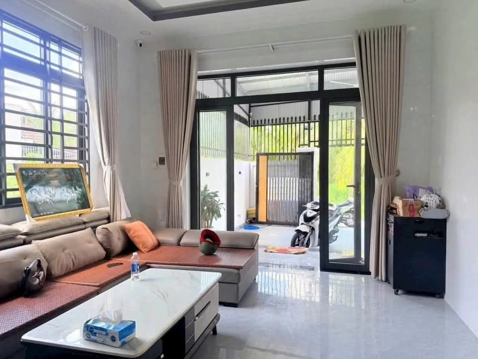 Bán nhà Phú Nhuận 185m² 3PN 2WC sân ô tô - Ảnh thu nhỏ 4