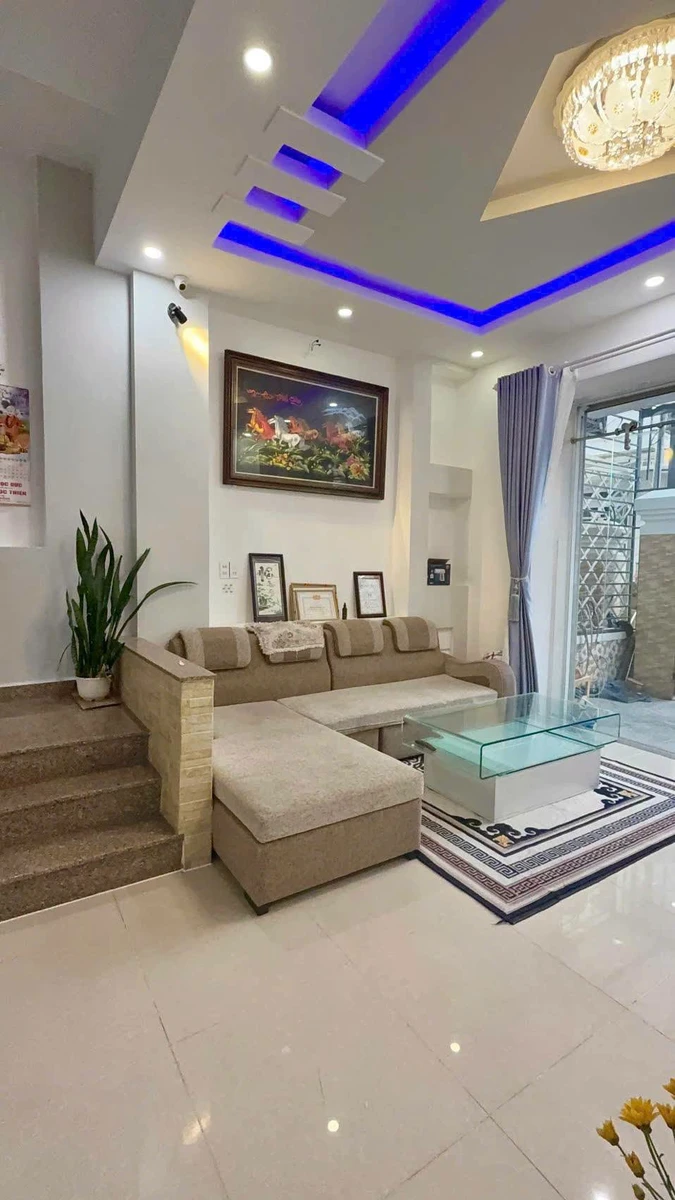 Nhà bán 4 phòng ngủ 68m² Đà Lạt 7 tỷ - Ảnh 1