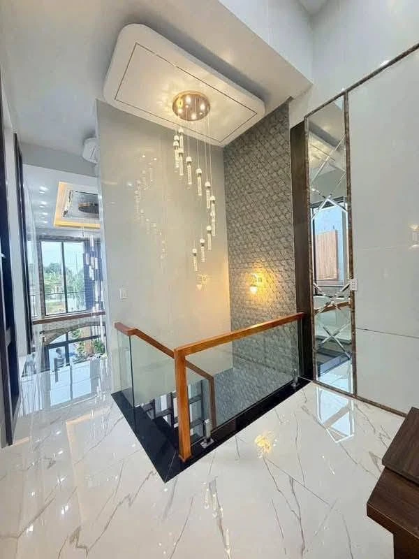 Bán villa Long Hải 400m² sân vườn 3 PN, giá 6.5 tỷ - Ảnh thu nhỏ 2