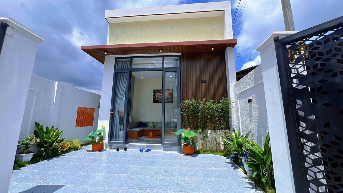 Bán nhà mới 91m2, 2 PN, 2 WC, 2 tỷ 400 triệu, gần trường Nguyễn Đình Chiểu - Ảnh thu nhỏ 2