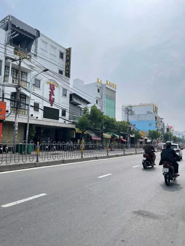 Bán nhà 5 phòng ngủ 56m² Lê Văn Quới, Bình Tân - Ảnh thu nhỏ 3