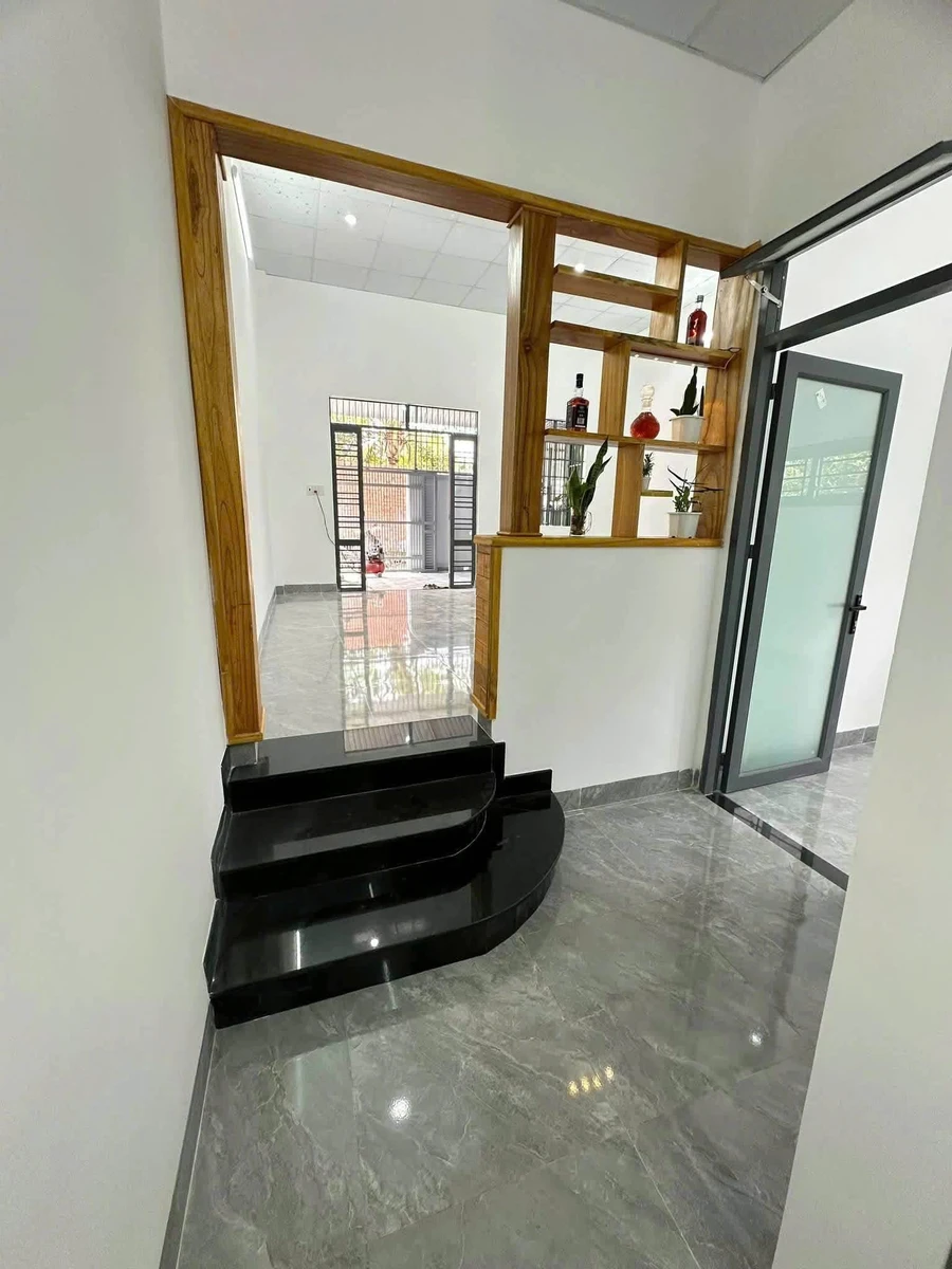 Bán nhà 3PN Trần Quý Cáp, Bình Tân, 185m², 2 tỷ 650 triệu - Ảnh 1