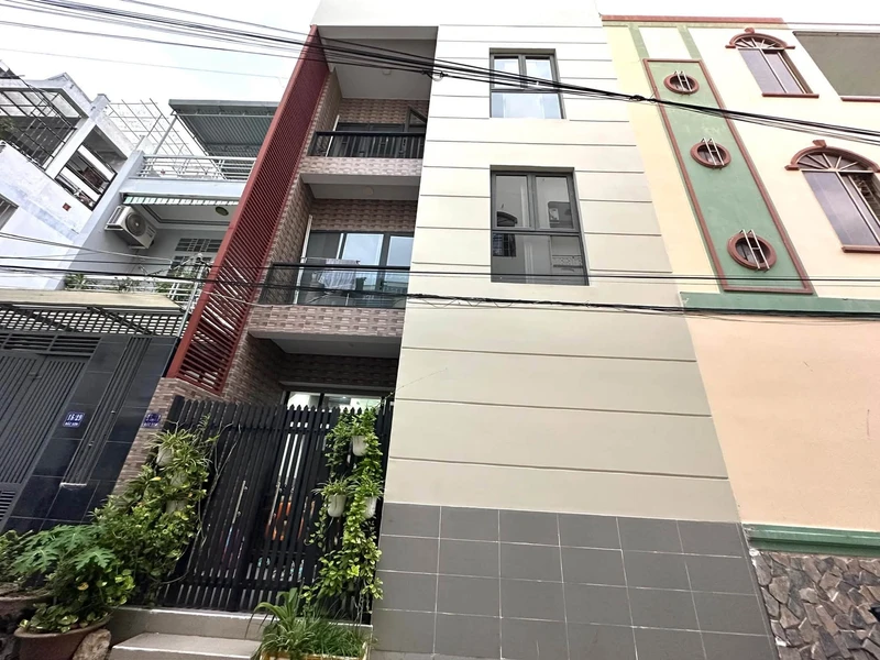 Bán nhà 3 tầng 128m² 7 tỷ gần biển Nha Trang