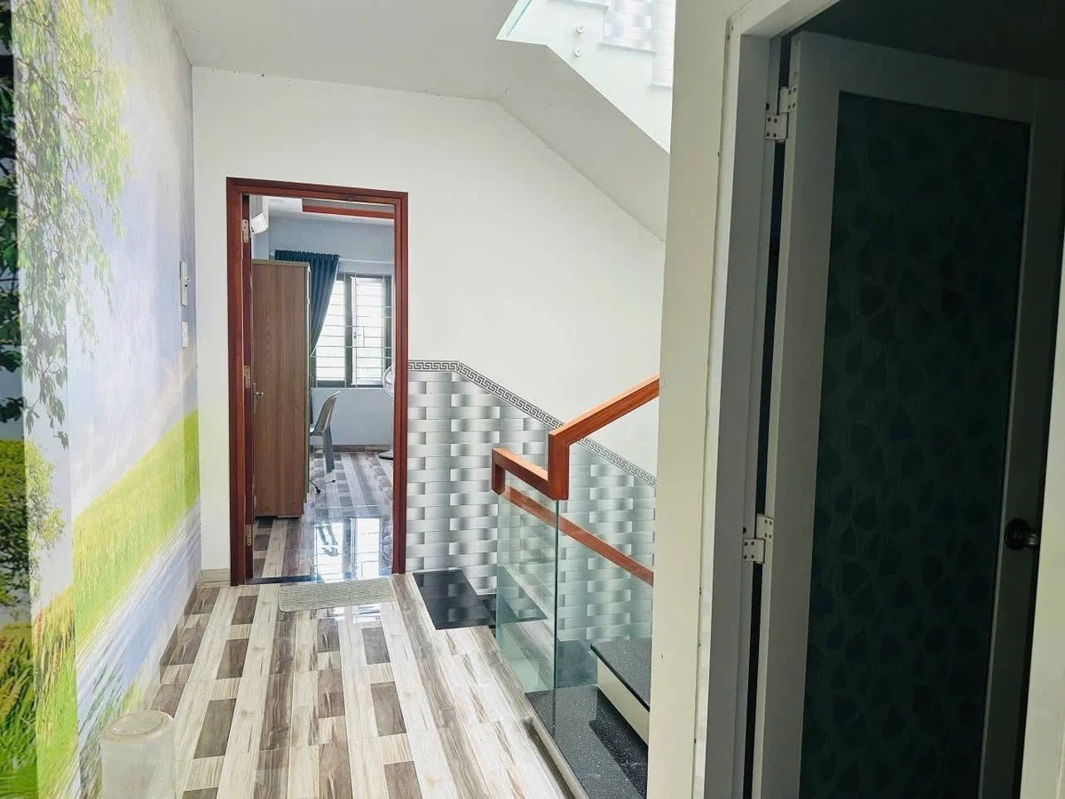 Nhà bán 4 tầng 80m² Nha Trang giá 7,8 tỷ - Ảnh thu nhỏ 2