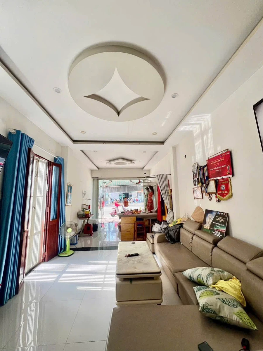 Bán nhà lầu lô góc 99.5m2 mặt tiền Trần Hưng Đạo Phan Thiết - Ảnh thu nhỏ 2
