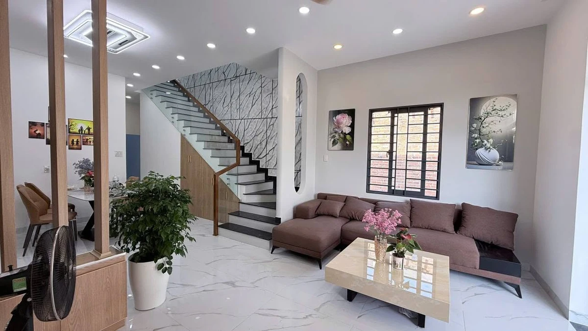Bán nhà mới xây Diên Diền 96m2, 3 phòng ngủ, 2 tỷ 290 triệu - Ảnh thu nhỏ 2