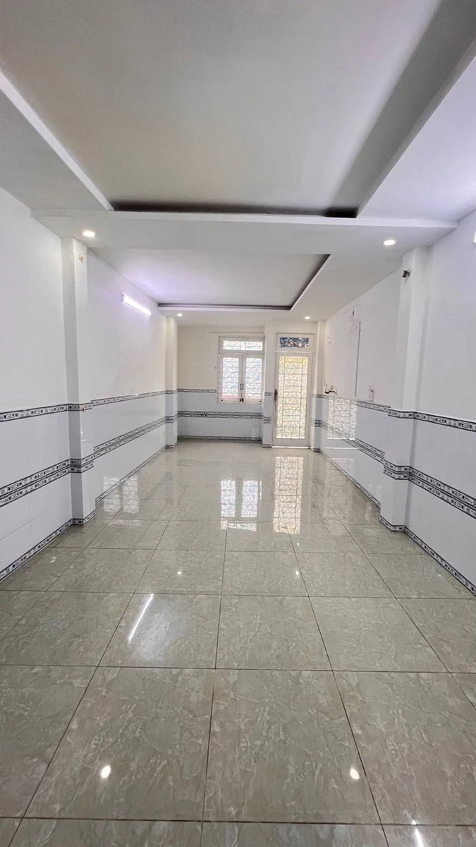 Bán nhà hẻm 6m Thái Phiên Quận 11, 4PN 5WC, DTSD 156m2, nhỉnh 8 tỷ - Ảnh thu nhỏ 3