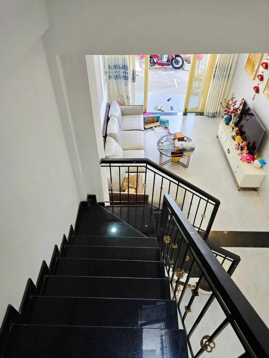 Bán nhà 3 tầng 50m2 full nội thất kiệt Hòa An 7, An Khê, Đà Nẵng giá 3,8 tỷ - Ảnh thu nhỏ 3