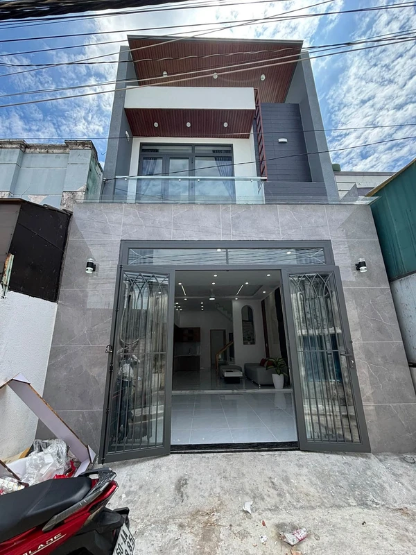 Bán nhà Mỹ Gia 200m² 4PN sổ hồng hoàn công 9.7 tỷ 2ty6xxtl
