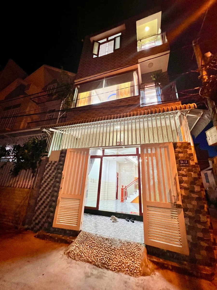 Bán nhà 3 tầng 50m² Vĩnh Hoà, Nha Trang, 7,3 tỷ - Ảnh thu nhỏ 2