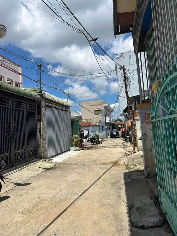 Bán nhà hẻm Nguyễn Văn Linh 90m² Liên Nghĩa 2 tỷ 850