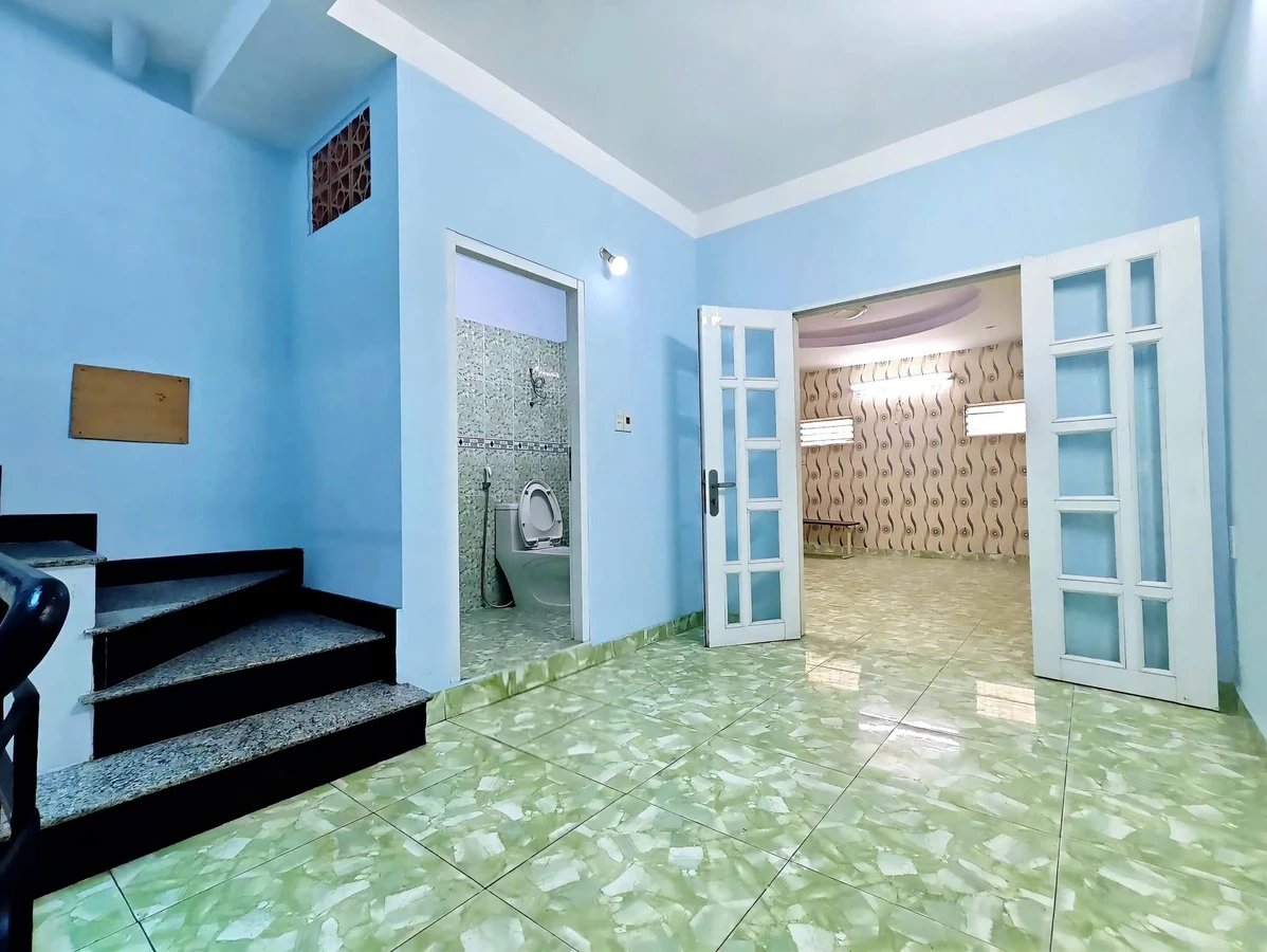 Bán nhà phố mặt tiền Xuân Hồng, Tân Bình, 135m², 6 tỷ - Ảnh thu nhỏ 3