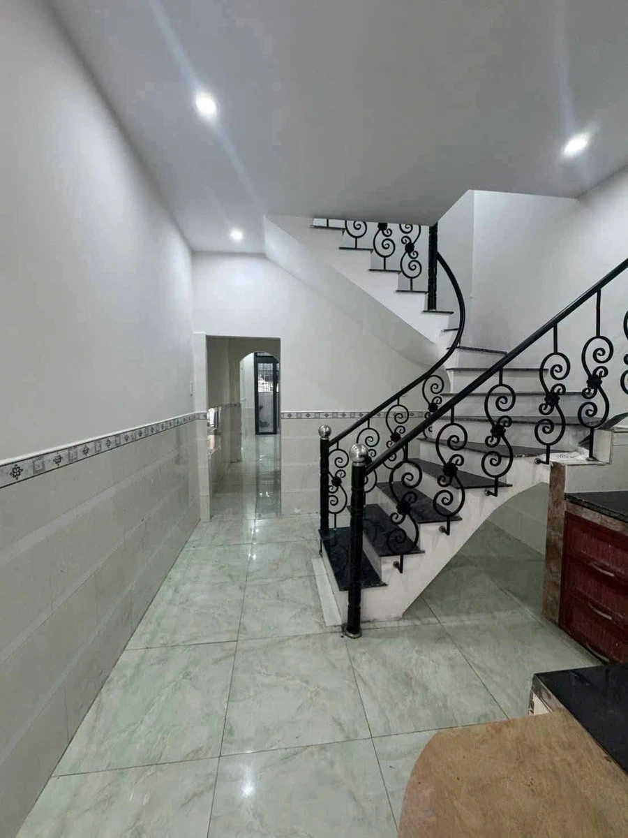 Bán nhà 3 phòng ngủ 114m2 Lưu Chí Hiếu Vũng Tàu - Ảnh thu nhỏ 3