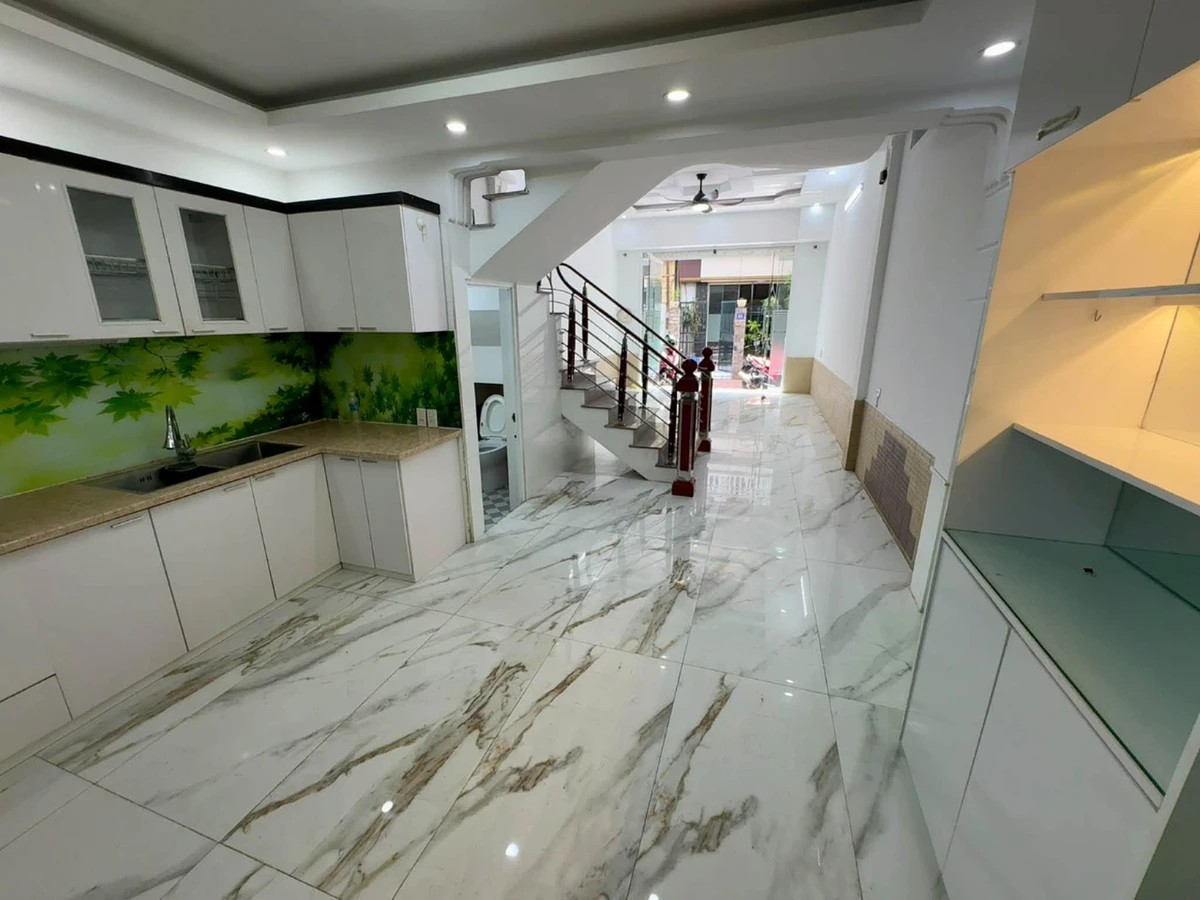 Bán nhà 4 tầng 57m2 đường Lạch Tray gần Đại học Hàng Hải, Hải Phòng - Ảnh thu nhỏ 4