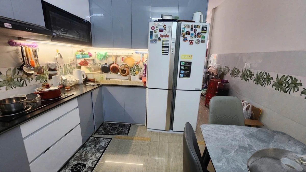 Bán nhà 4 tầng BTCT 6PN 4WC khoảng 37,8m2 gần mặt tiền Nguyễn Văn Trỗi, Phú Nhuận - Ảnh thu nhỏ 3