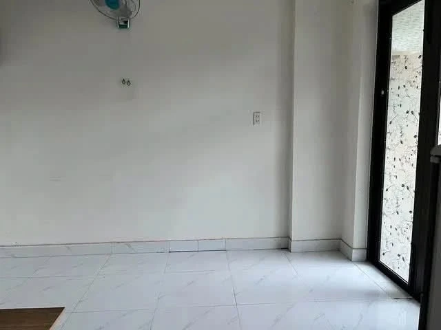 Cho thuê mặt bằng 50m² có gác ở tại Đà Nẵng, 6 triệu/tháng - Ảnh thu nhỏ 2