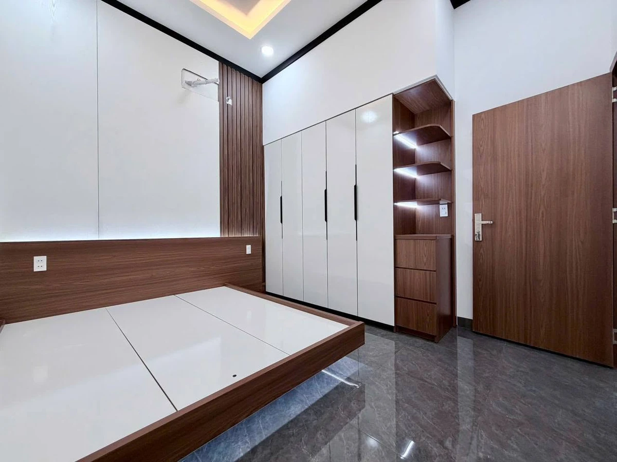 Bán nhà phố mặt tiền 135m² Phường Long Khánh, Đồng Nai 1 tỷ 450 - Ảnh thu nhỏ 4