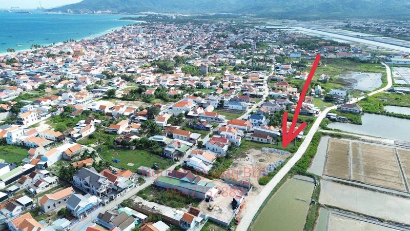 Bán lô đất 96m2 gần Bãi tắm Dốc Lết, Khánh Hòa