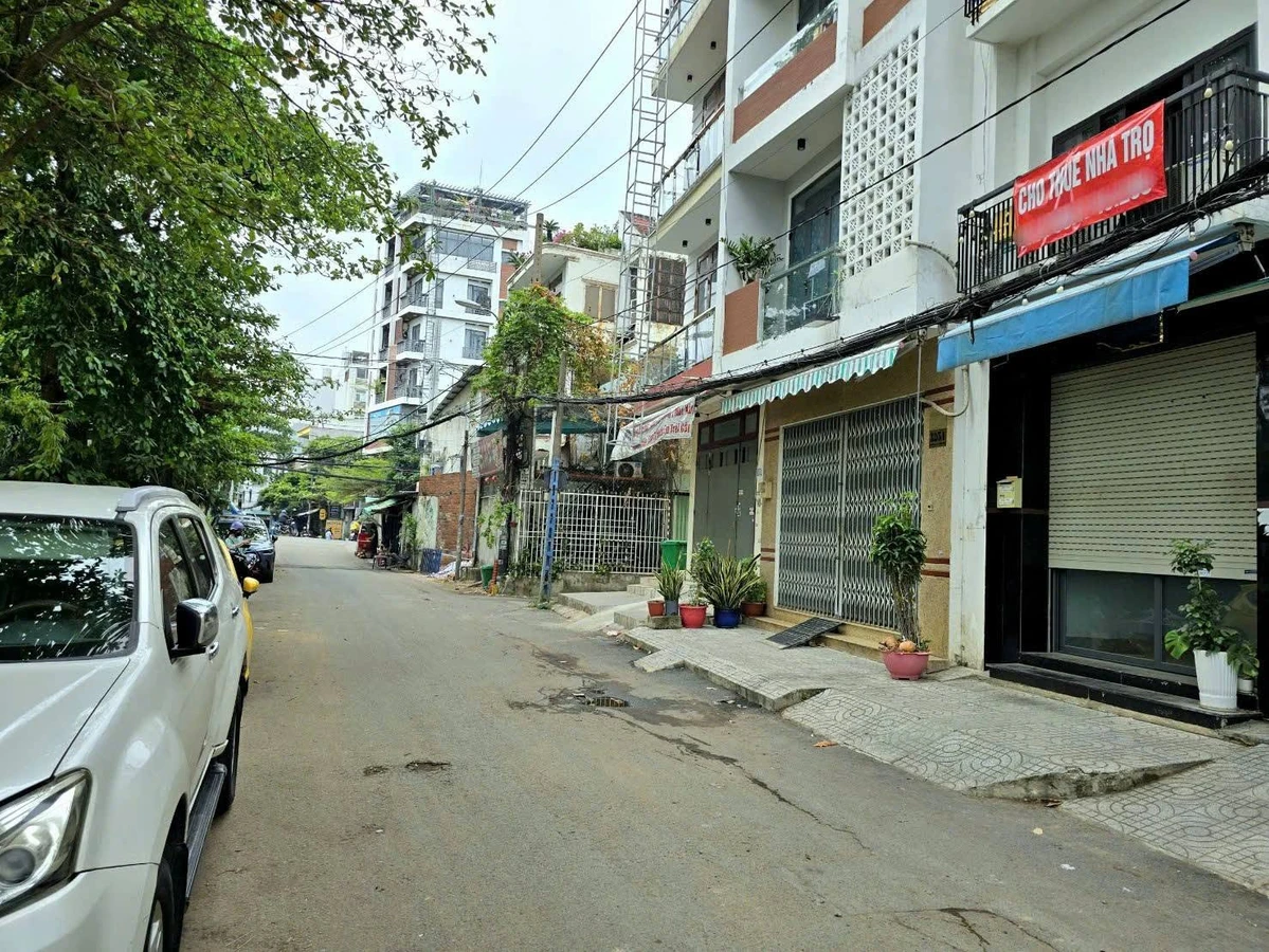 Bán nhà 8 phòng 84m² sát Rạch Xuyên Tâm, Bùi Đình Túy, Bình Thạnh 10.99 tỷ - Ảnh thu nhỏ 5