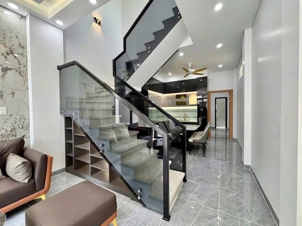Bán nhà phố Phước Tân 140m2 4PN, giá 700 triệu - Ảnh thu nhỏ 4