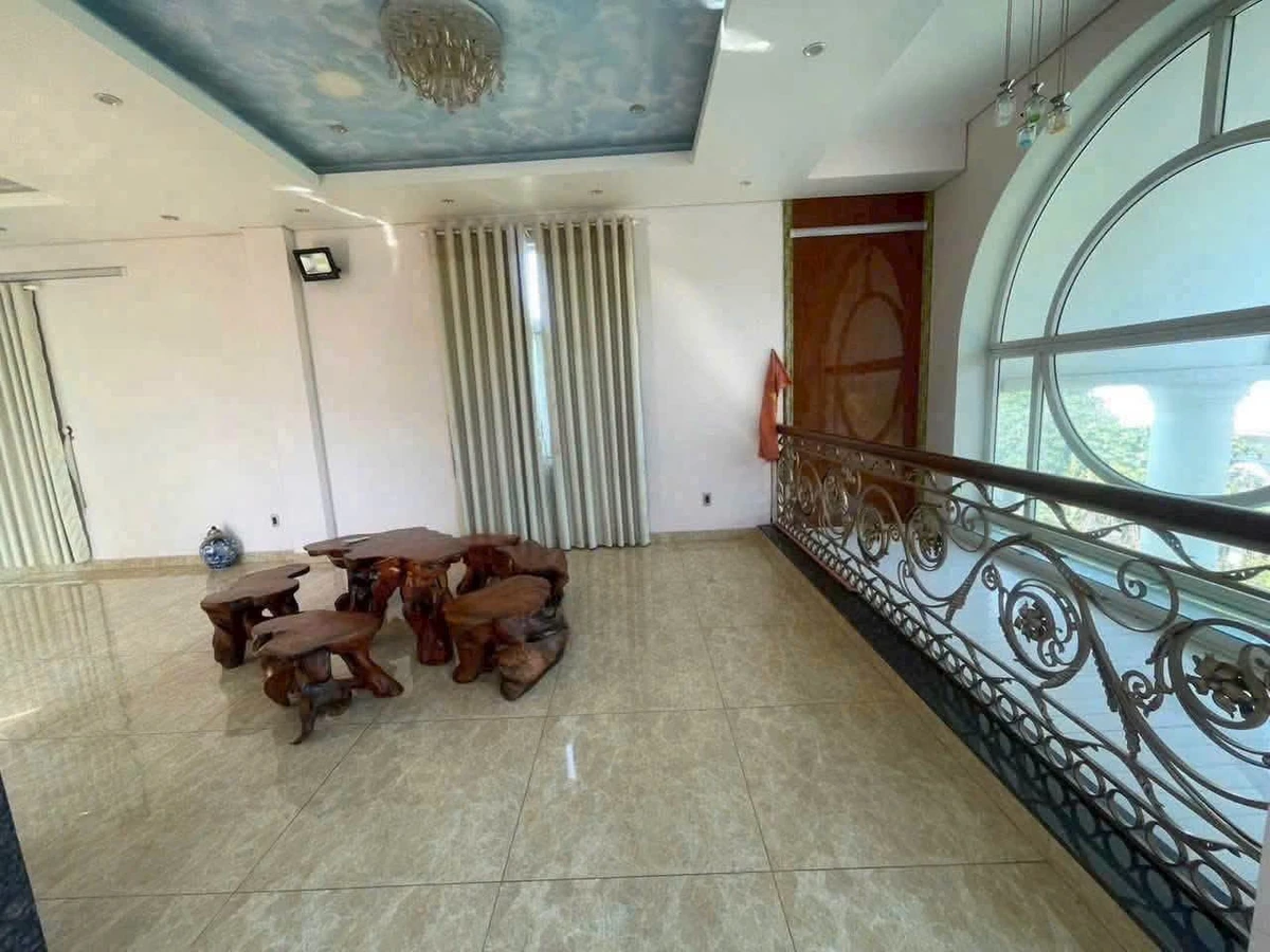 Biệt thự 1 trệt 2 lầu, 285m², 3 PN, thang máy, Trảng Dài, Biên Hòa - Ảnh thu nhỏ 3