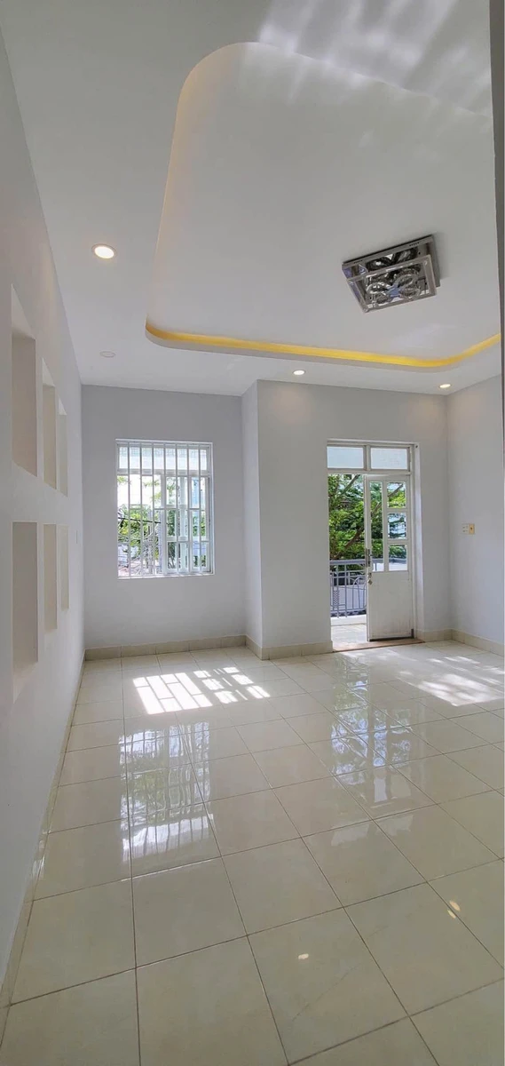 Bán nhà mới 1 trệt 1 lầu 173m² Phan Văn Trị Phan Thiết - Ảnh thu nhỏ 2
