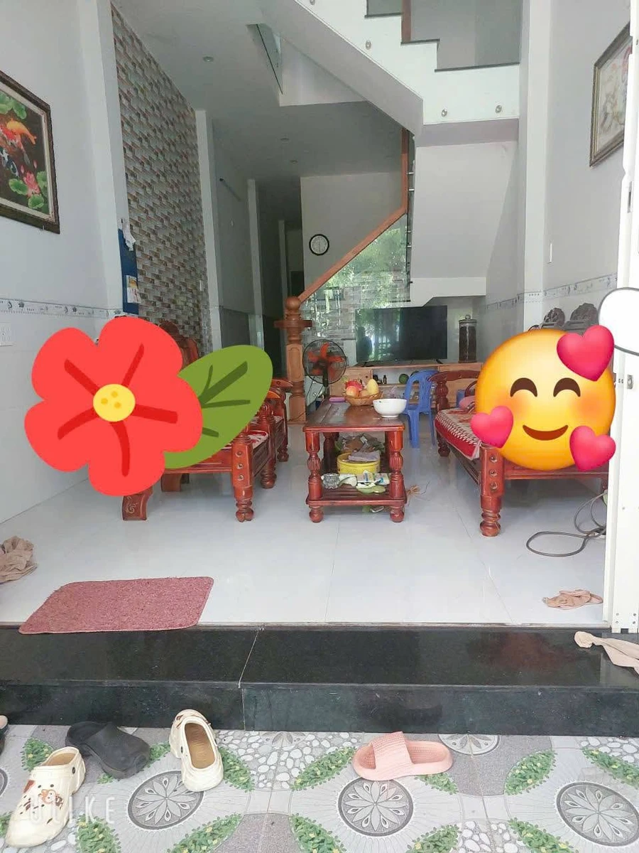 Nhà 2 tầng 4 PN, 70m2, 2 tỷ 4 Quang Trung - Ảnh 1