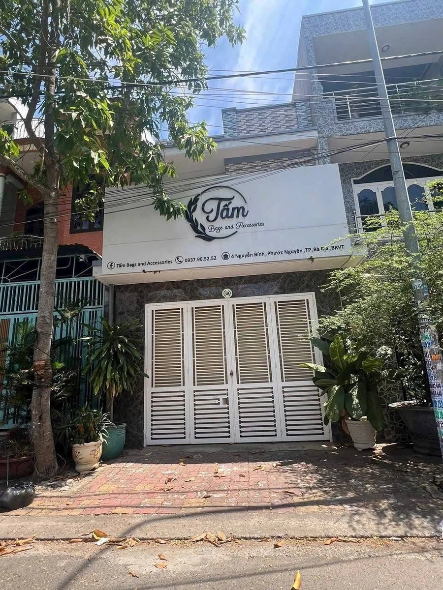 Bán nhà 1 trệt 1 lầu mặt tiền Nguyễn Bính, Phường Bà Rịa, 98m2, giá 4,95 tỷ - Ảnh 1