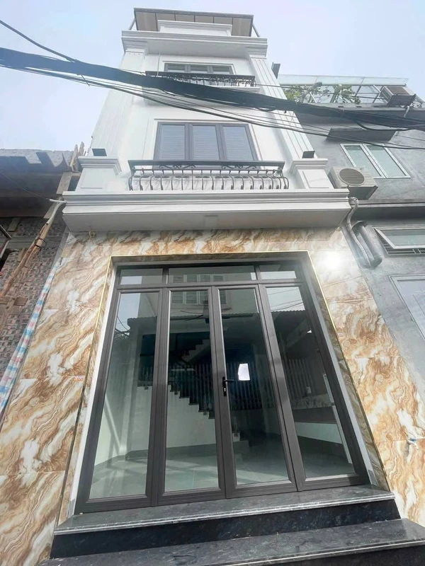Bán nhà phố 4 tầng 42m² 4PN Phương Lưu Bình Chánh